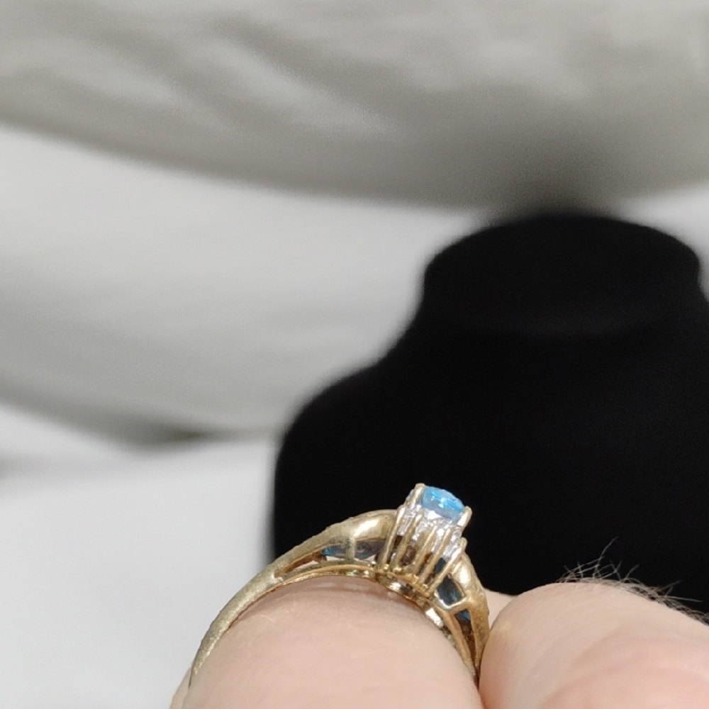 10kt Gold Blue Topaz & Diamond Elegant Gold Women's Ring Sz.10.5 - Picture 7 of 12